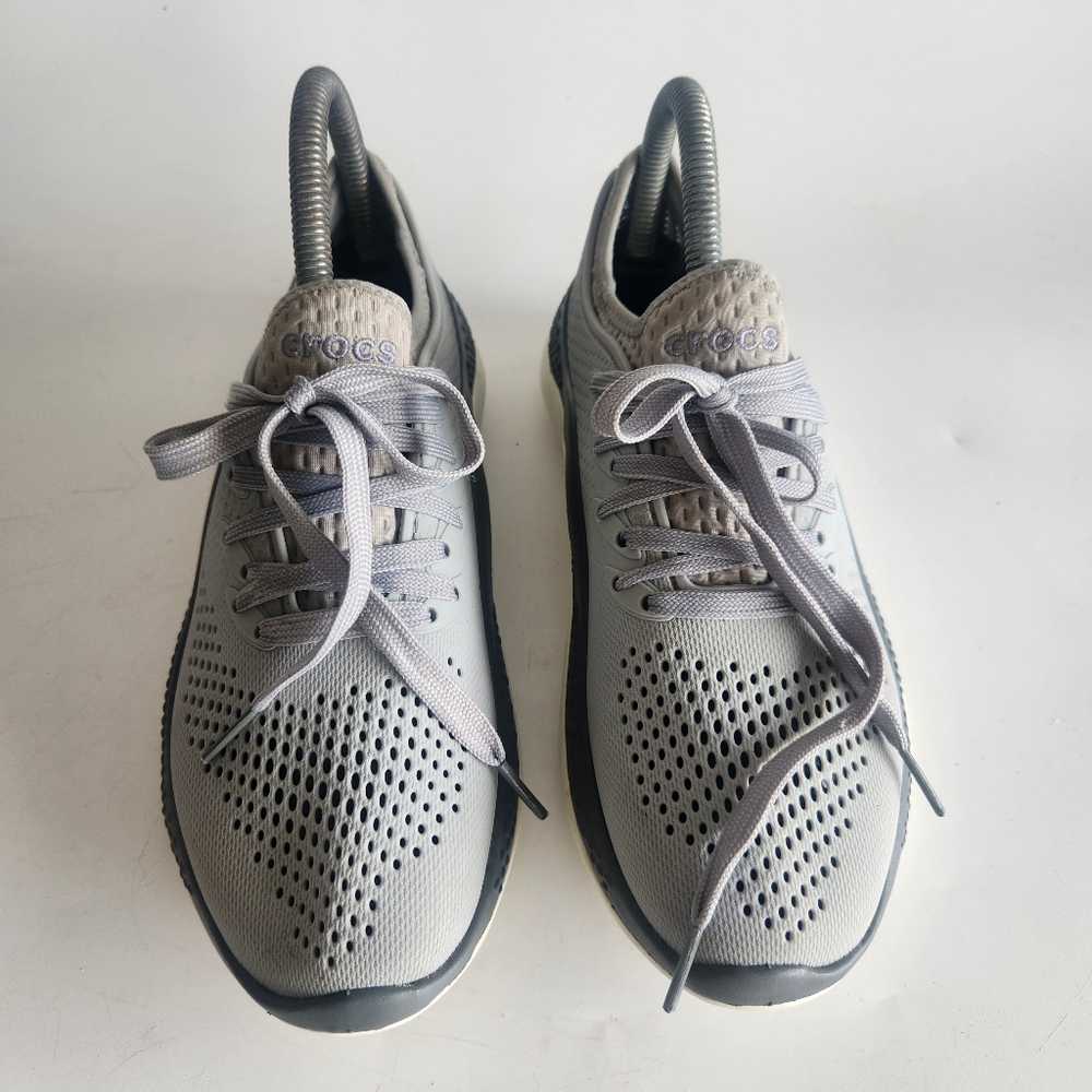 Crocs LiteRide PACER 360 Women's Size 7 Grey Perforated Sneakers Shoes Trainers - Picture 3 of 16